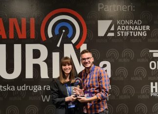 Recognition to students from UNIDU radio