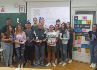 Posjet Odjela za primijenjenu ekologiju Gimnaziji Dubrovnik u okviru projekta Blue-connect
