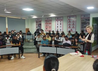 Javno predavanje izv. prof. dr. sc. Marije Benić Penava na Sharda Sveučilištu u Indiji