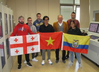 Na Pomorskom odjelu – Multinacionalne posade u vježbama na brodostrojarskom simulatoru