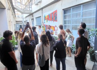 Erasmus studenti Odjela za ekonomiju i poslovnu ekonomiju posjetili Muzej crvene povijesti