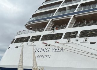 Polaznici programa cjeloživotnog učenja Pomorskog fakulteta u posjetu novogradnji Viking Vela