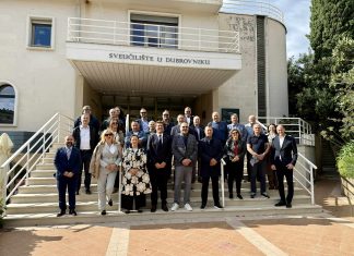 Predstavnici Ministarstva mora, prometa i infrastrukture, međunarodnih agencija i Obalne straže posjetili Pomorski fakultet Sveučilišta u Dubrovniku u sklopu vježbe „ADRIA 2025“