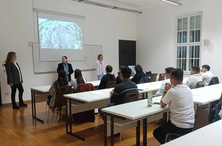 The Language Centre launched a new cycle of the “Croatian for Foreigners” programme