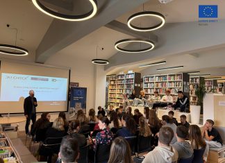 Prorektor Brautović održao radionicu o dezinformacijama u Korčuli povodom Europskog mjeseca kibernetičke sigurnosti