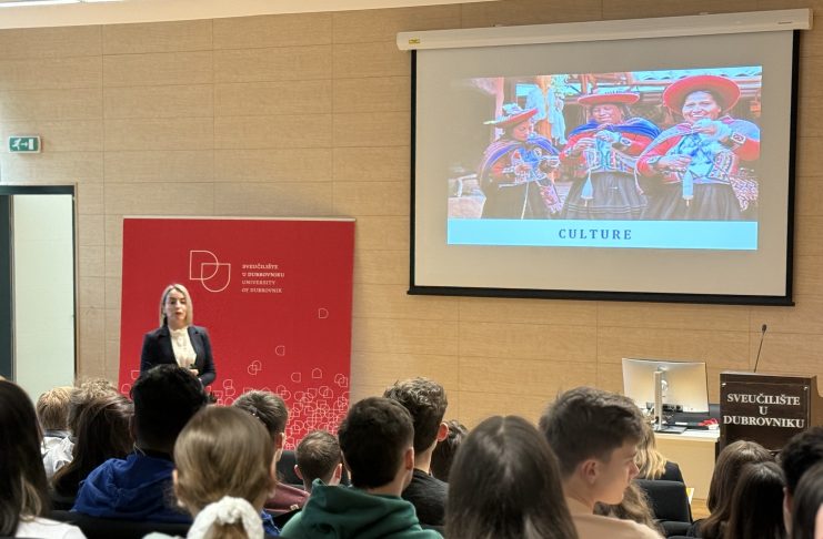 Understanding Cultures as the Foundation of Successful Studying: “Cultural Awareness” Workshop Held for International Students