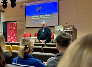 Profesor Richard P. Farkas održao predavanje na Sveučilištu u Dubrovniku