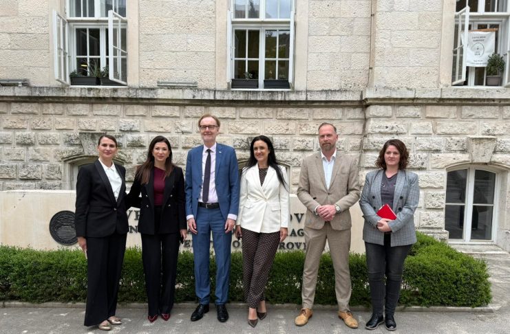 Danish Ambassador Visits the University of Dubrovnik and Delivers a Lecture at the Faculty of Media and Public Relations