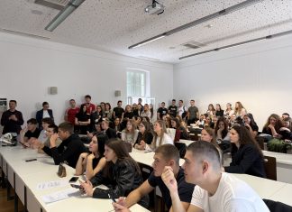 Fakultet za medije i odnose s javnošću ponovno organizirao “Lov na informacijsko blago” za srednjoškolce