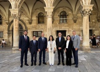 Župan i rektor Sveučilišta u Dubrovniku na sastanku s delegacijom kineske pokrajine Sečuan: u fokusu turizam, obrazovanje, gospodarstvo, poljoprivreda i zračno povezivanje